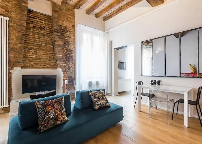 Zen Loft - Con Jacuzzi Nel Cuore Di Apartament Modena